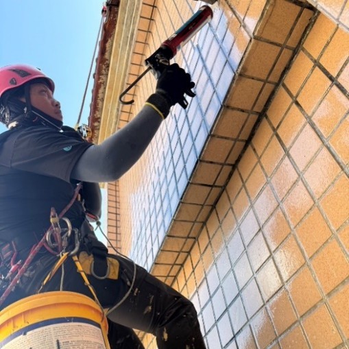 外牆磁磚填補示意圖